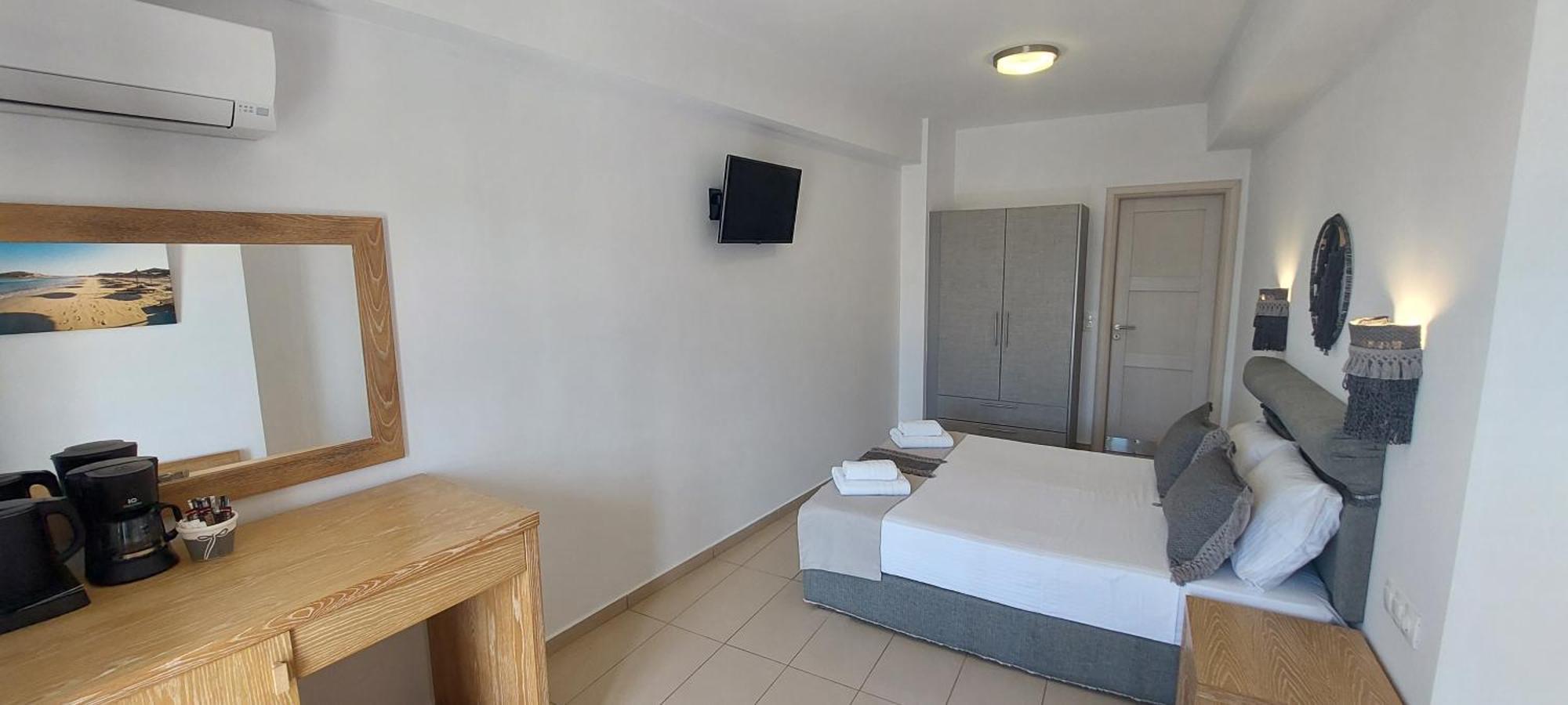 Selinopetra Rooms Elafonissos Eksteriør billede
