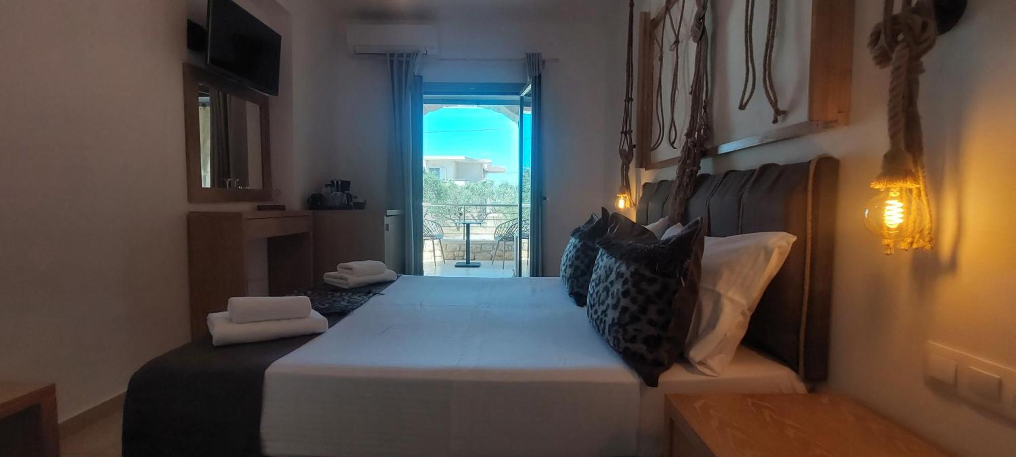 Selinopetra Rooms Elafonissos Eksteriør billede